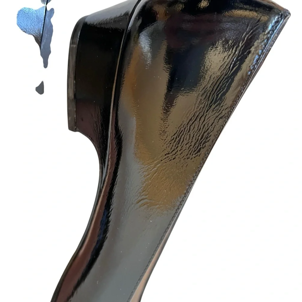 Sold! Salvatore Ferragamo Black  with Bow Detail size 8 AAAA new - Picture 12 of 16